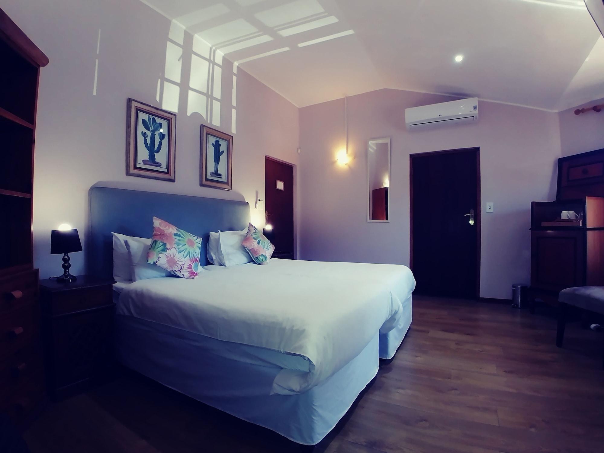סומרסט ווסט Winelands Villa Guesthouse And Cottages מראה חיצוני תמונה
