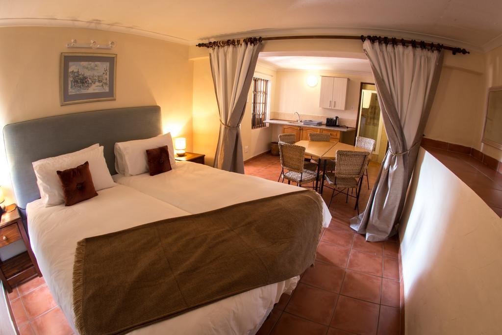 סומרסט ווסט Winelands Villa Guesthouse And Cottages מראה חיצוני תמונה